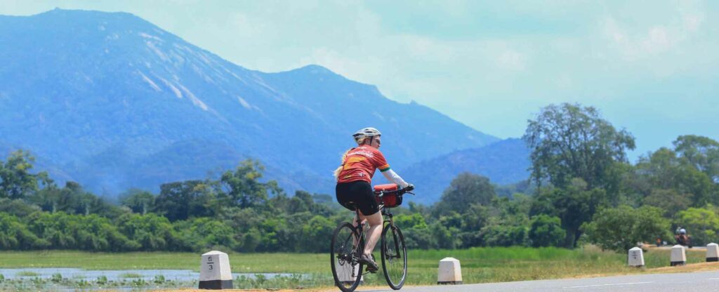 Cycling tour in Sri Lanka